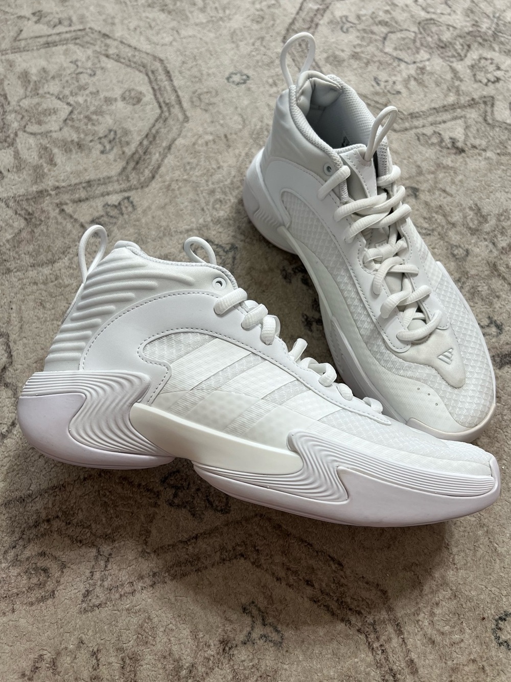 adidas Women's Exhibit Select Mid Basketball Shoes Sizes 9 & 9.5